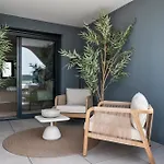 Pure Oasis - Luxury Penthouse Apartmán *